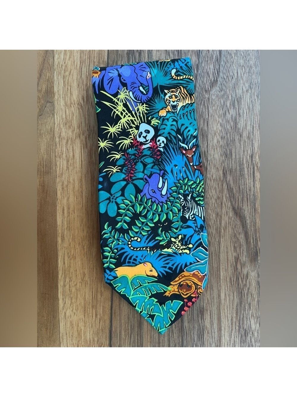 ADDICTION 100% Silk Handmade Multi Colour Tie Wildlife Foliage Theme Made Korea